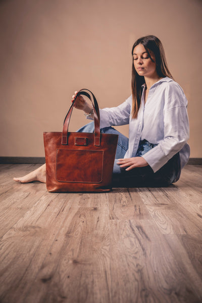 Leather Tote in Cuoio Brown Mod 147