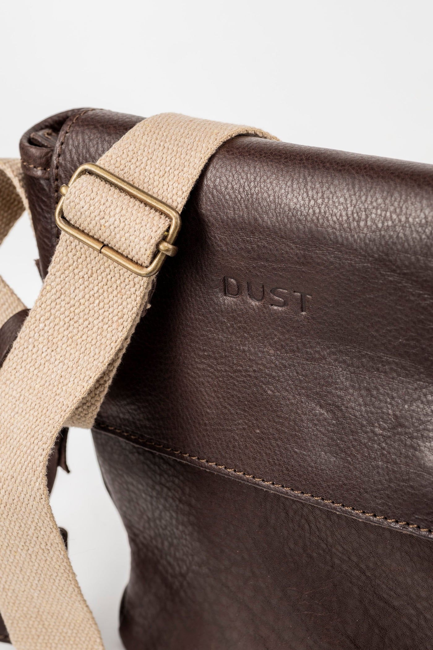 Leather Messenger Coffee Park Avenue Collection