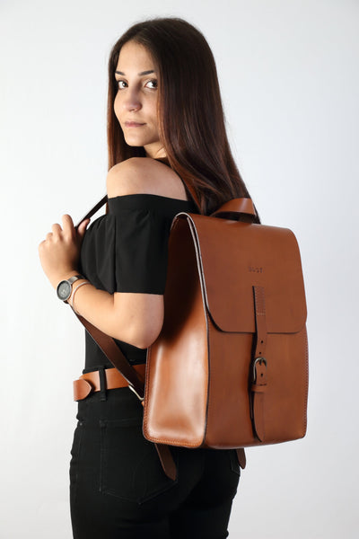 Leather Backpack in Cuoio Brown Mod 120