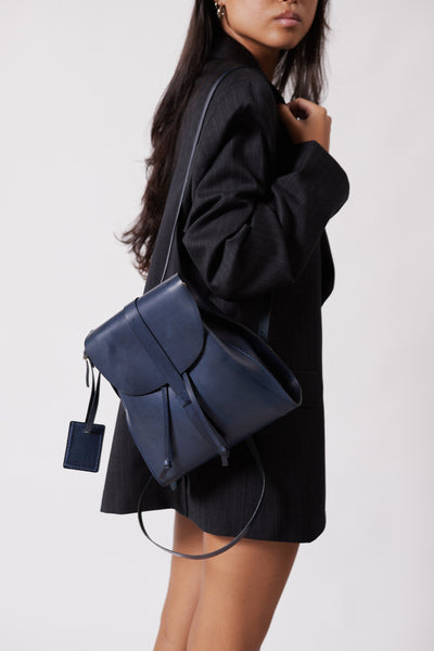 Leather Backpack in Cuoio Blue Mod 130