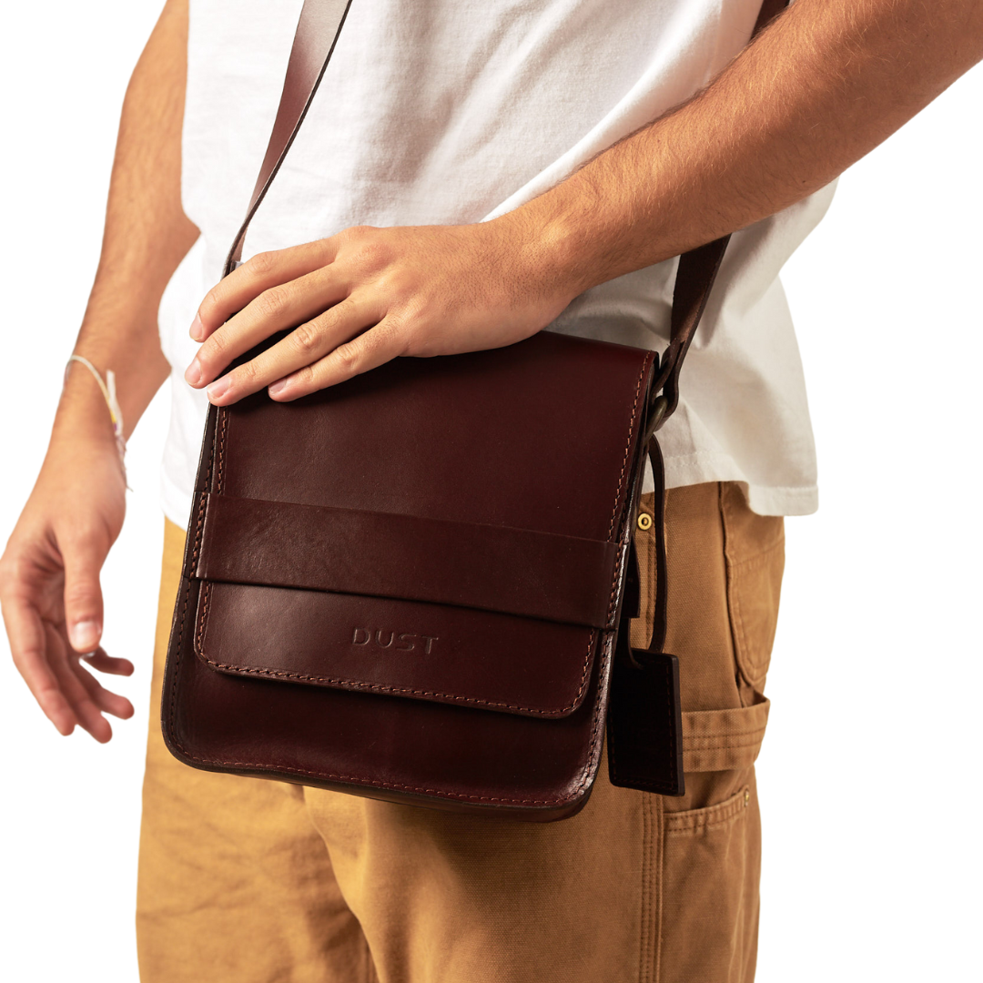 Leather Messenger in Cuoio Dark Brown Mod 114